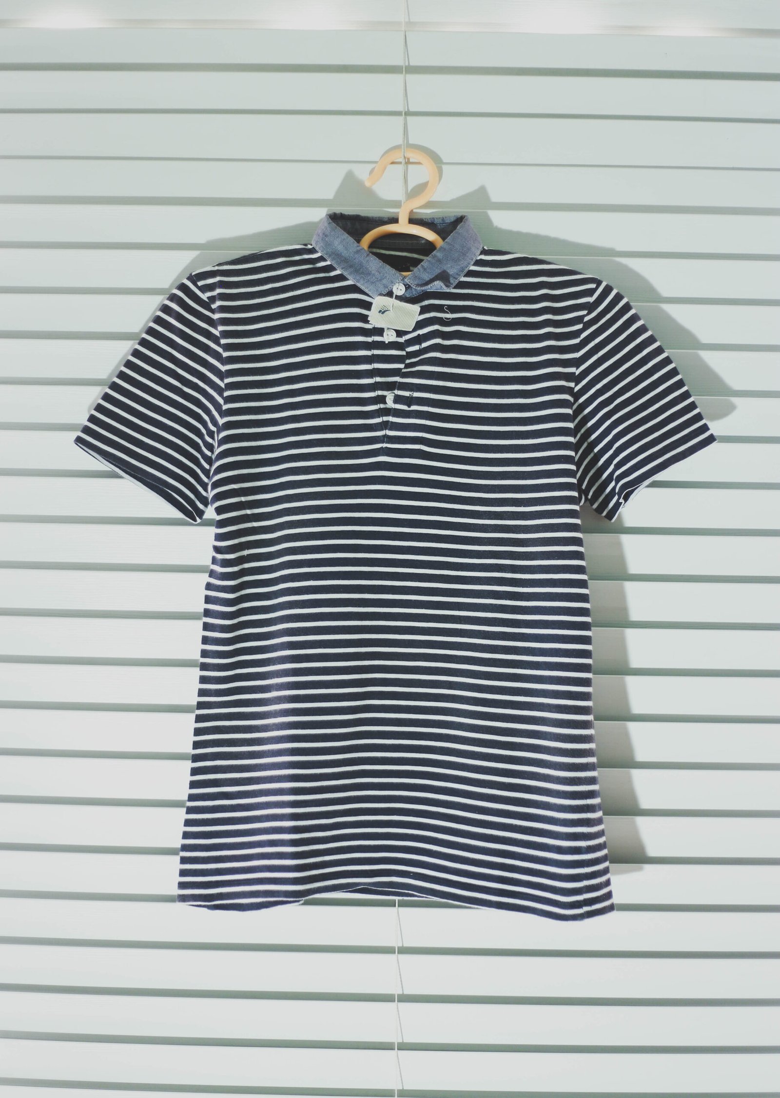 Lunda.PK - Premium Branded Black & White Lines Polo T-Shirt | Small ...